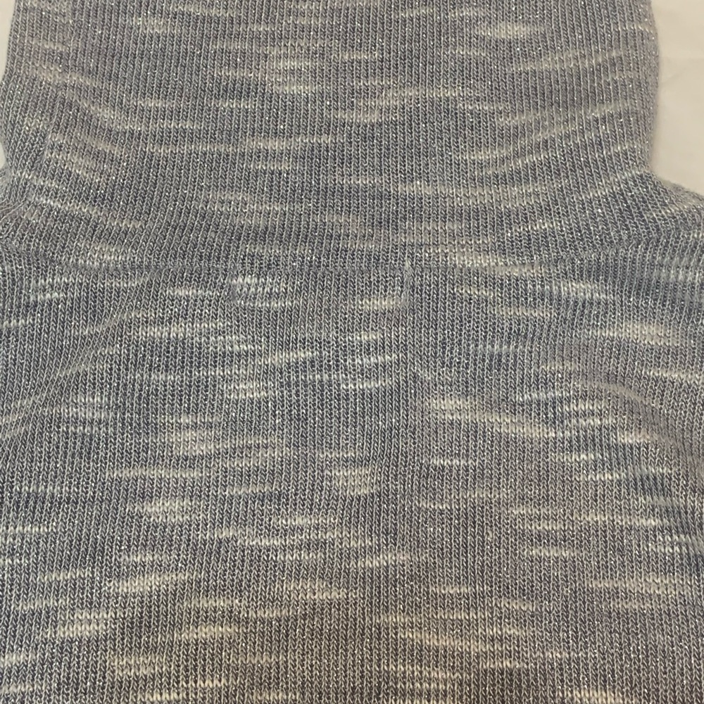 Retrology (Dress Barn) Shimmery Silver Turtleneck Sweater (size L) - Picture 7 of 8